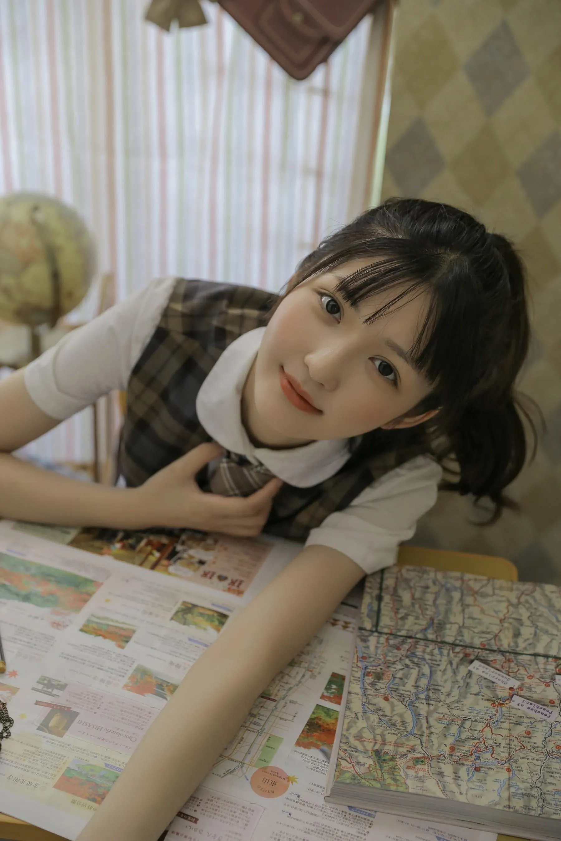 [艺图语] 2022.06.29 高校女生 金迪-Vivian [22P]插图6